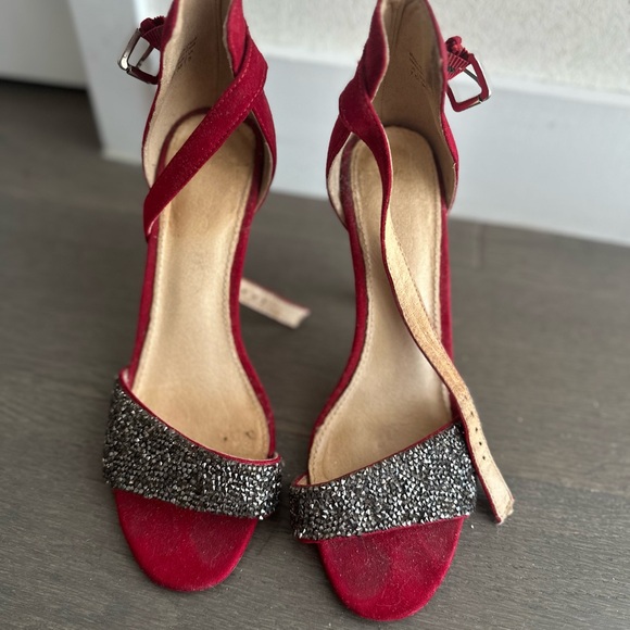 Aldo Red and Black Strappy Heels - Picture 2 of 5